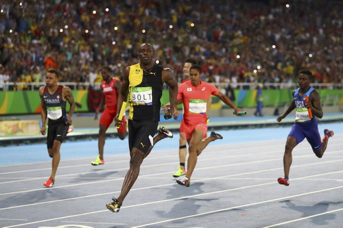 Usain Bolt nhận chạy chặng cuối cho tuyển Jamaica