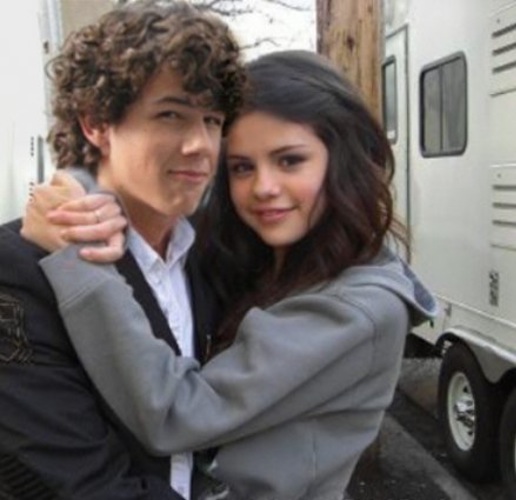 
Nick Jonas từng hẹn hò với ca sĩ Selena Gomez. Ảnh: Tumblr
