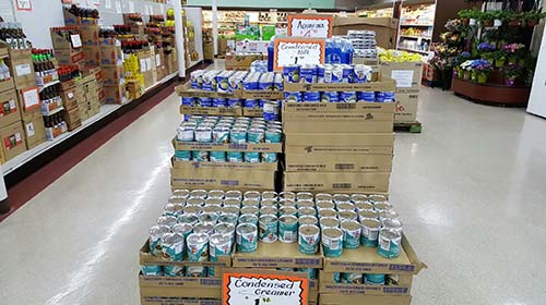 Sản phẩm sữa đặc và creamer đặc Driftwood của Vinamilk được bày bán tại các siêu thị ở Mỹ