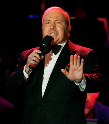 Frank Sinatra Jr. qua đời ở tuổi 72