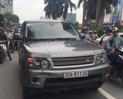 
Chiếc xe Range Rover trong vụ tai nạn - Ảnh: Otofun
