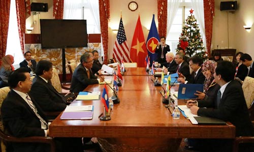 Phiên họp thường kỳ của Ủy ban ASEAN tại Washington ngày 7-1 (Ảnh do Đại sứ quán Việt Nam tại Mỹ cung cấp)