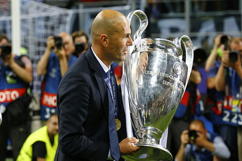 Zidane - người hùng mới của Champions League