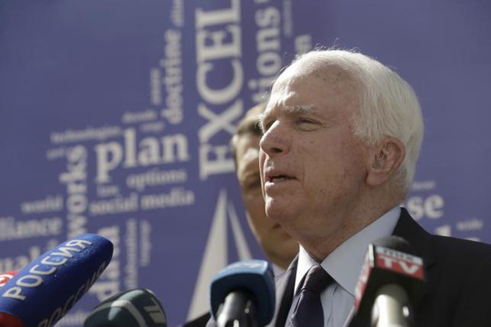 Chủ tịch Ủy ban Quân vụ Thượng viện Mỹ John McCain. Ảnh: Reuters