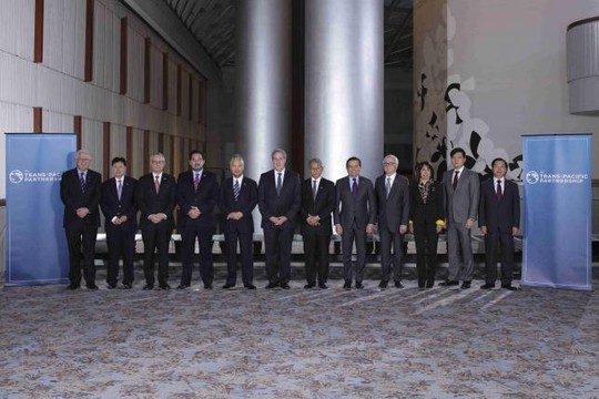 Bộ trương 12 nước tham gia đàm phán TPP tại TP Atlanta, bang Georgia - Mỹ hôm 1-10. Ảnh: Reuters