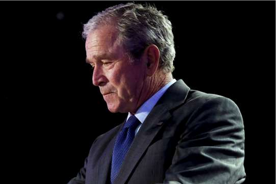 Cựu Tổng thống Mỹ George W. Bush. Ành: Reuters