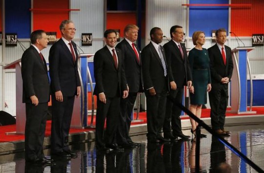 Các ứng viên Cộng hòa từ trái qua: John Kasich, Jeb Bush, Marco Rubio, Donald Trump, Ben Carson,Ted Cruz, Carly Fiorina và Rand Paul. Ảnh: Reuters
