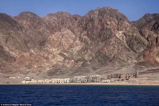 
Khu vực nằm trong Vịnh Aqaba
