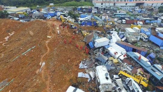 Vụ lở đất ở Thâm Quyến hôm 20-12. Ảnh: Reuters