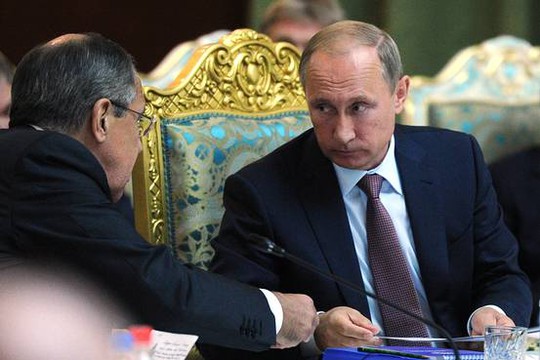 
Tổng thống Nga tuyên bố Moscow sẽ tiếp tục trợ giúp chính quyền Syria. Ảnh: AP
