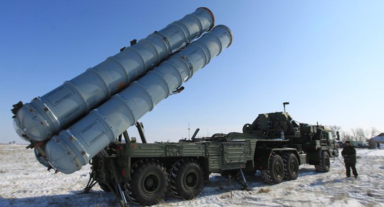 
Hệ thống tên lửa phòng không S-500. Ảnh: Sputnik News
