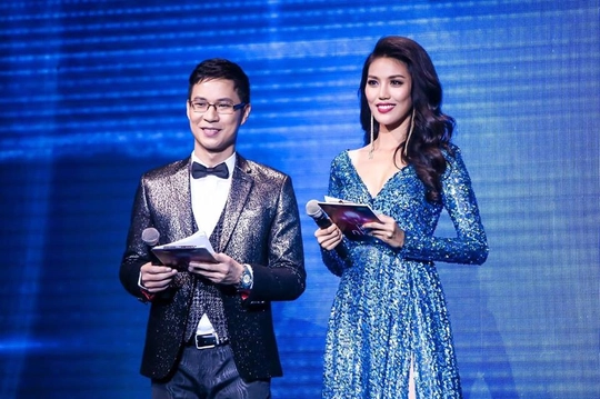 
Lan Khuê làm MC trong chương trình Siêu mẫu VN 2015
