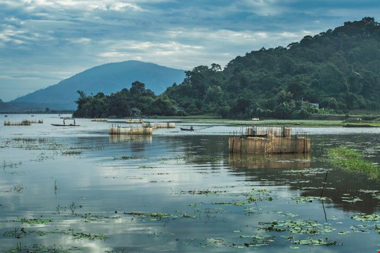 Hồ Lắk - chốn thần tiên ở Buôn Ma Thuột.