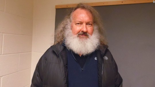 
Nam diễn viên Randy Quaid bị bắt với cáo buộc vượt biên
