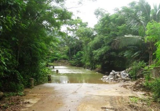Đoạn suối qua thôn Phố Cát, xã Thành Vân, nơi anh Duẩn chẳng may bị lũ cuốn