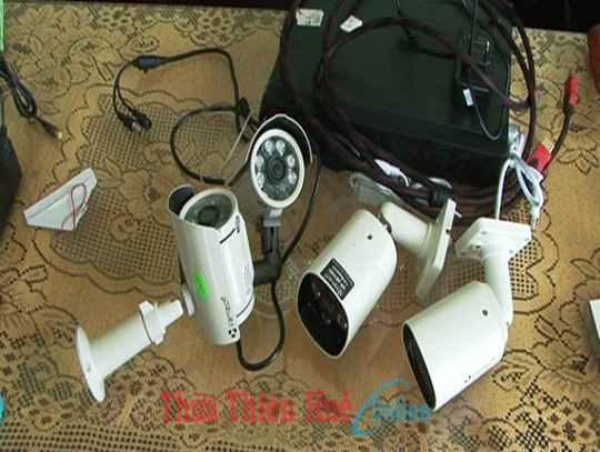 
Hệ thống camera được gắn xung quanh nhà Bảo được cơ quan công an thu giữ
