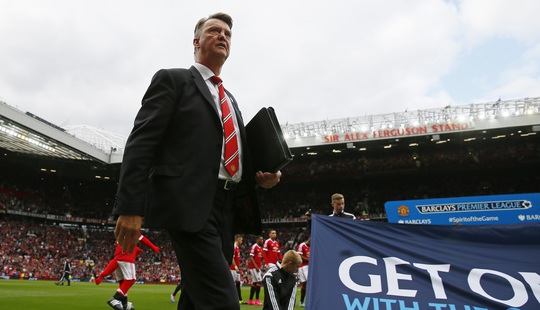 HLV Van Gaal có thể ngẩng cao đầu ở Premier League