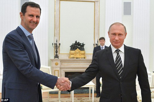 
Ông Assad và ông Putin tại cuộc gặp ở Moscow hôm 20-10.
