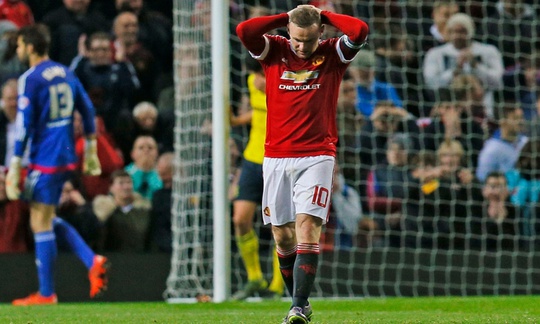 
Rooney gây thất vọng trong những trận đấu vừa qua của M.U
