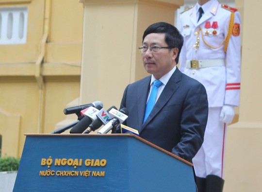 
Phó Thủ tướng, Bộ trưởng Ngoại giao phát biểu tại Lễ thượng cờ
