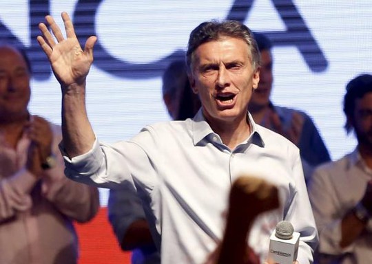 Ông Mauricio Macri vươn lên mạnh mẽ trong cuộc bầu cử tổng thống Argentina. Ảnh: Reuters
