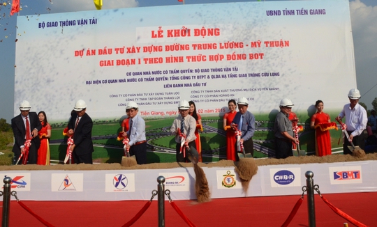 
Ngày 7-2-2015, dự án cao tốc Trung Lương - Mỹ Thuận được tái khởi động dự án lần thứ 2
