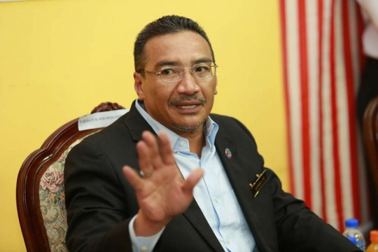 Bộ trưởng Quốc phòng Malaysia Hishammuddin Hussein. Ảnh: Malay Mail Online
