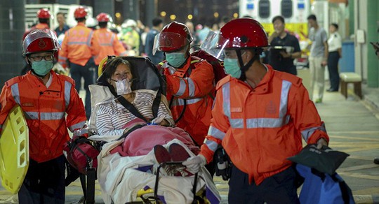 Hơn 120 người bị thương trong tai nạn. Ảnh: Reuters