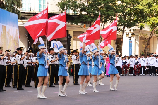 
Đoàn nhạc Cảnh sát Osaka (Nhật Bản) biểu diễn cuối cùng.

