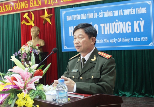 Thượng tá Nguyễn Hữu Bình, Phó phòng An ninh nội bộ - Công an Thanh Hóa, thông báo nhanh về vụ án 4 người chết ở ngôi nhà 218