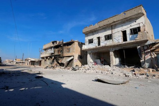 Cảnh tan hoang ở tỉnh Hama, Syria Ảnh: REUTERS