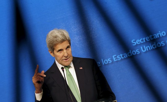 Ngoại trưởng Mỹ John Kerry cảnh báo chiến đấu cơ Nga có thể bị TNK bắn hạ. Ảnh: Reuters