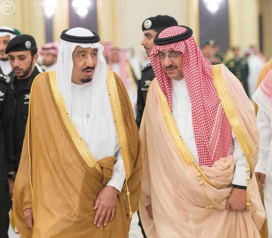 
Quốc vương Salman (trái) và Thái tử Mohammed bin Nayef. Ảnh: SPA
