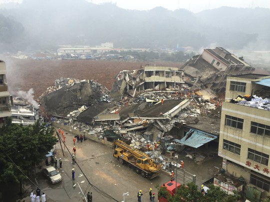 Hiện trường vụ lở đất ở Trung QuốcẢnh: Reuters