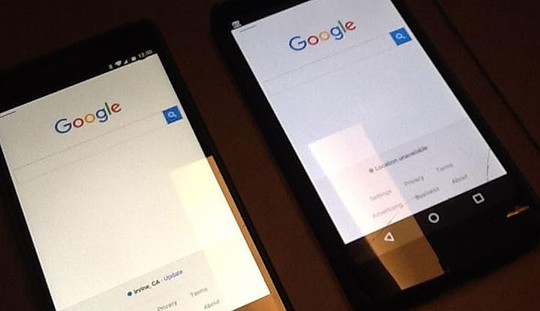 
Màn hình hiển thị Nexus 5X (trái) ngã vàng khi so sánh với phiên bản khác.
