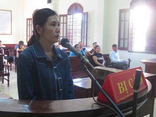 
Bị cáo Nguyễn Thị Thanh Hoa tại phiên tòa sơ thẩm.
