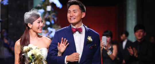 Anh Darren Cheng kết hôn cùng cô Jenny Tay hôm 4-10. Ảnh: New Paper