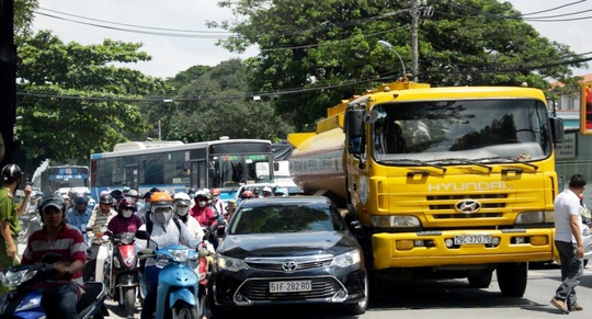 
Hiện trường vụ va chạm liên hoàn
