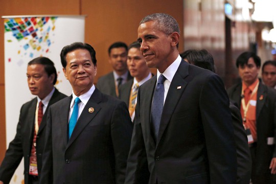 
Tổng thống Mỹ Barack Obama và Thủ tướng Nguyễn Tấn Dũng tại Kuala Lumpur ngày 21-11

Ảnh: REUTERS
