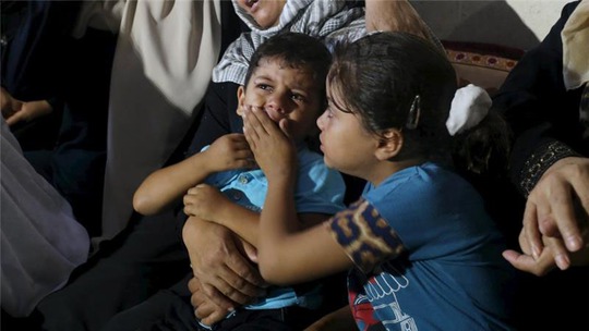 Tình trạng bạo lực để lại vết sẹo hằn sâu trong tâm lý trẻ em Palestine Ảnh: REUTERS
