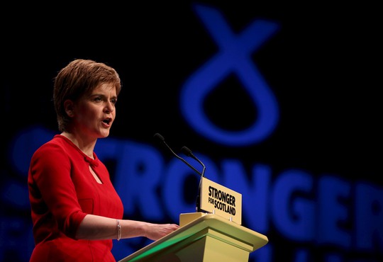 
Bà Nicola Sturgeon, thủ lĩnh SNPẢnh: REUTERS
