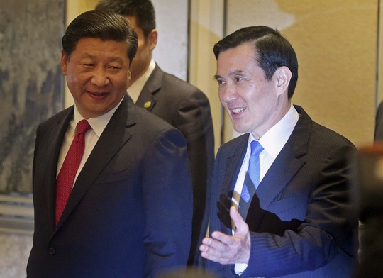 Chủ tịch Trung Quốc Tập Cận Bình và lãnh đạo Đài Loan Mã Anh CửuẢnh: REUTERS