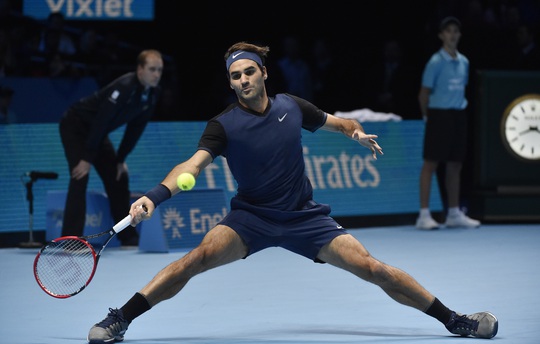 Federer có khởi đầu tốt tại Giải ATP cuối mùa 2015 Ảnh: REUTERS
