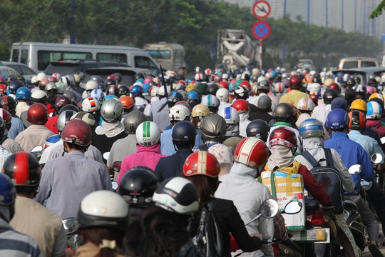 
Hàng ngàn phương tiện giậm chân tại chỗ vào sáng nay
