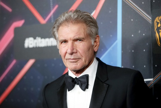 Harrison Ford phong độ tuổi 73