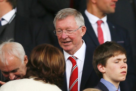 Sir Alex khẳng định M.U nên kiên nhẫn với HLV Van Gaal