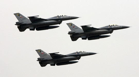 Chiến đấu cơ F-16 của Thổ Nhĩ Kỳ. Ảnh: Reuters
