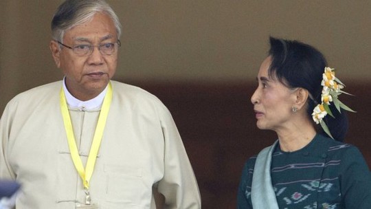 Ông Htin Kyaw (trái) và bà Suu Kyi sẽ bắt tay khuấy động chính trường Myanmar. Ảnh: AP