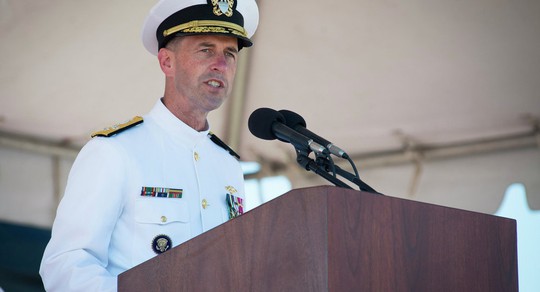 Tư lệnh Hải quân Mỹ Mark Richardson. Ảnh: FLICKR