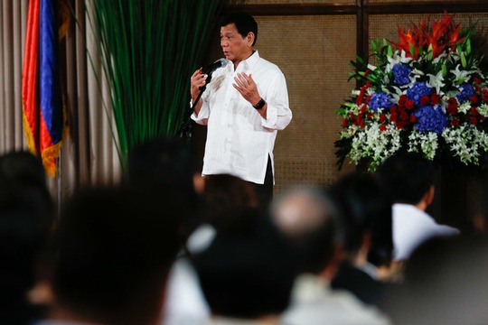 Tổng thống Duterte phát biểu tại Điện Malacañang hôm 15-8. Ảnh: RAPPLER
